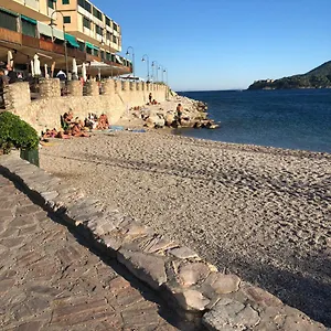 Porto Azzuro 6 Beds Appartamento